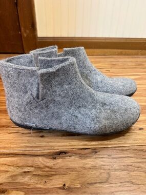 Glerups  boot Gray Wool Slipper With Black Rubber Bottom -  EU Size 43 Unisex‎